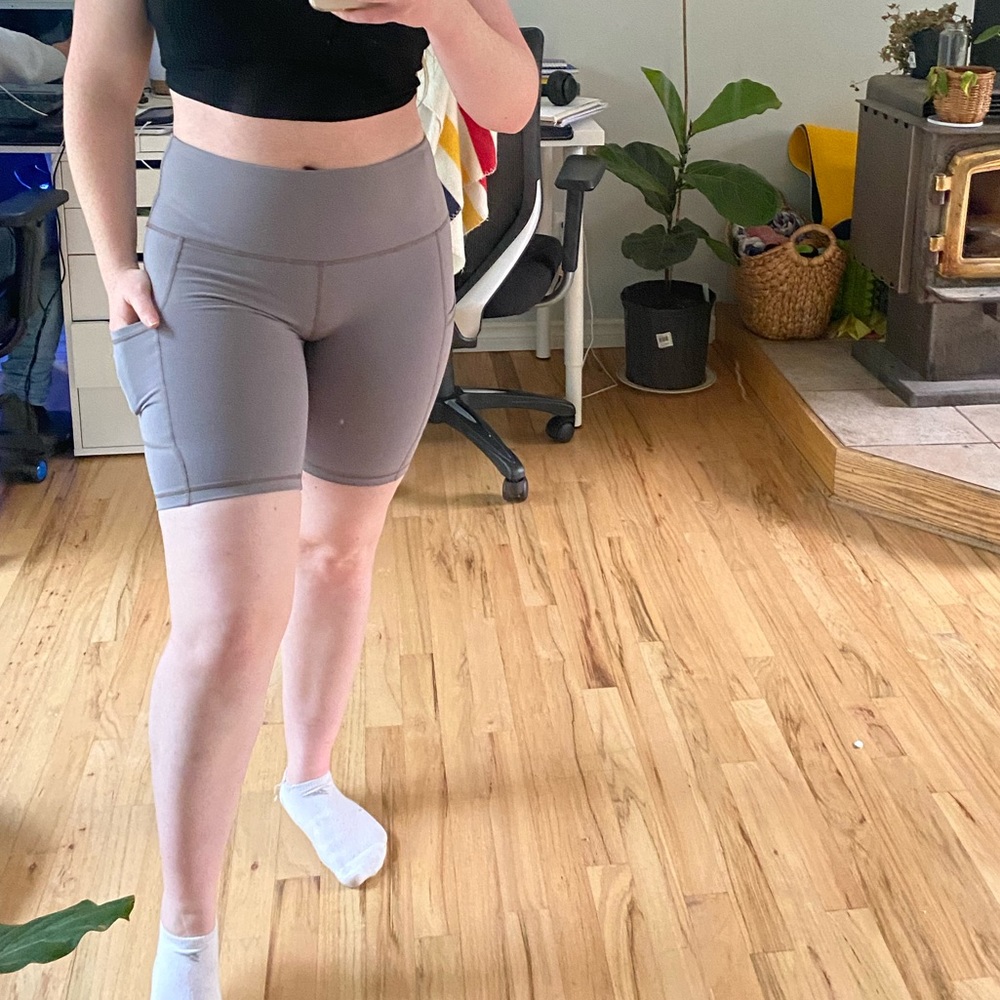 NWT biker shorts with pockets